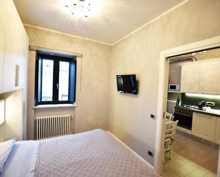 ...Ecche Se Dorme Panzió Castelvecchio Subequo Kültér fotó